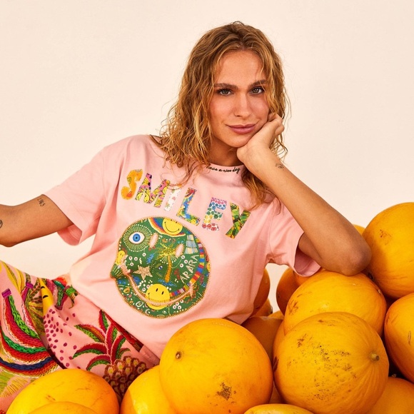 Farm Rio x Smiley T-Shirt Pink/Coral Size Small - Picture 2 of 13